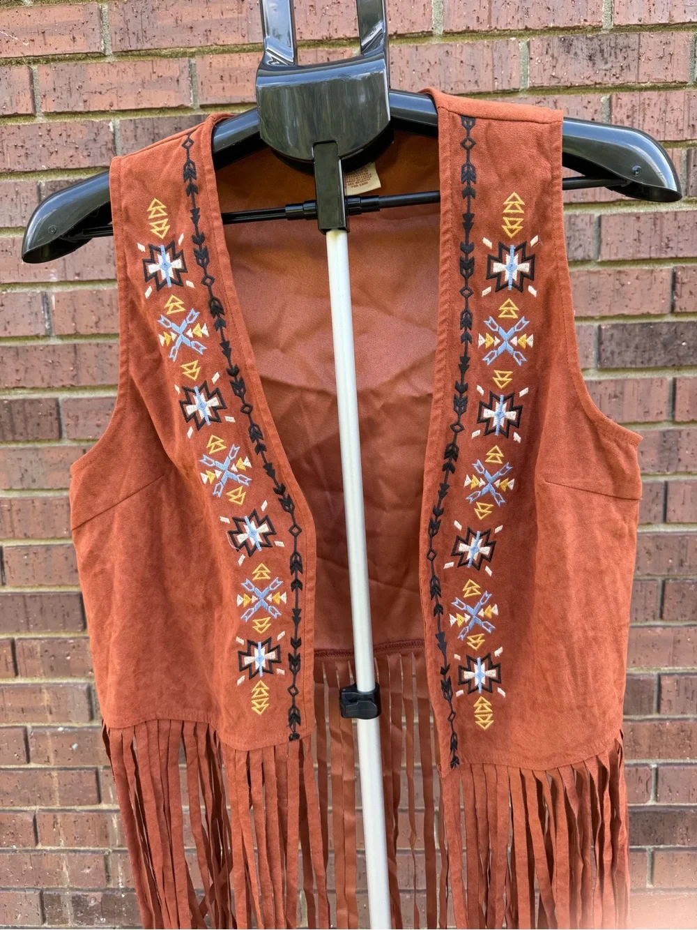 Flying Tomato VTG Boho Southwestern Embroidered Faux Suede Fringe Vest Medium - Picture 2 of 8